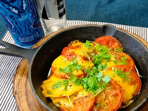 簡単×お洒落 チェダーチーズとろける!焼きトマト